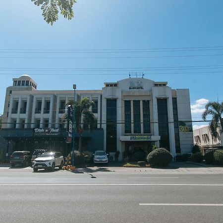 Bliss Hotel San Fernando Pampanga City Екстер'єр фото