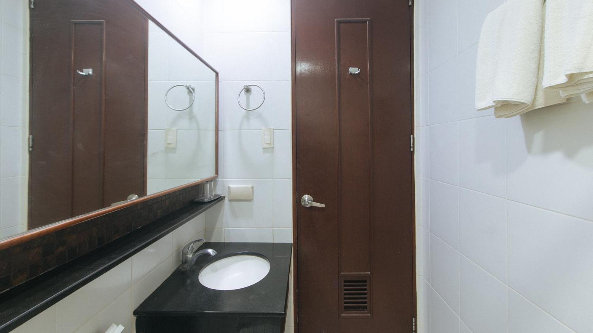 Bliss Hotel San Fernando Pampanga City Екстер'єр фото