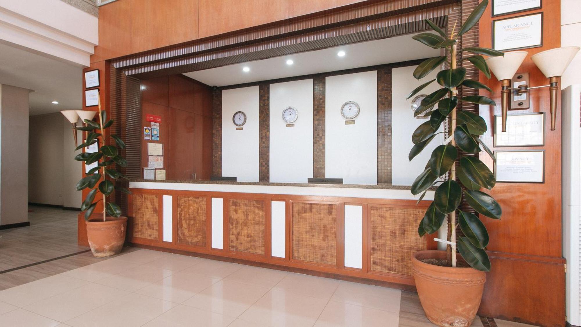 Bliss Hotel San Fernando Pampanga City Екстер'єр фото